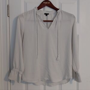 Ann Taylor Petites Flowy White Blouse, Size SP